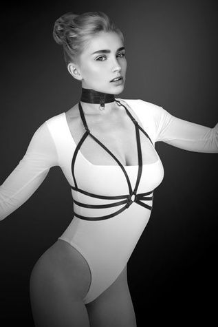 Портупея на груди Bijoux Pour Toi - JULIA, еластичний поліестер SO2228 - онлайн-сексшоп Сквітер