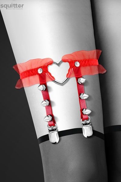 Гартер на ногу Bijoux Pour Toi - WITH HEART AND SPIKES Red, сексуальная подвязка с сердечком SO2224 фото