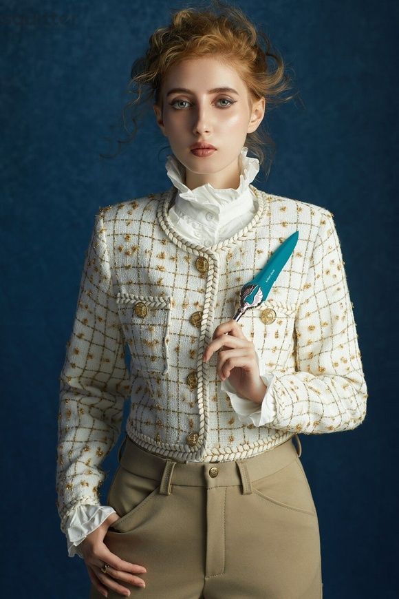Вишуканий вібратор Knight Jenay FLOWERS & SWORD, маска, стрічка та лубрикант у комплекті SO6557 - онлайн-сексшоп Сквітер