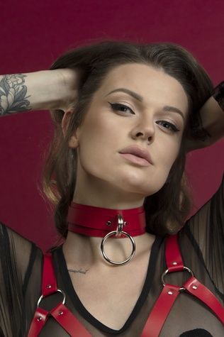 Чокер широкий с кольцом для поводка Feral Feelings - Collar красный, натуральная кожа SO3431 - онлайн-сексшоп Сквитер