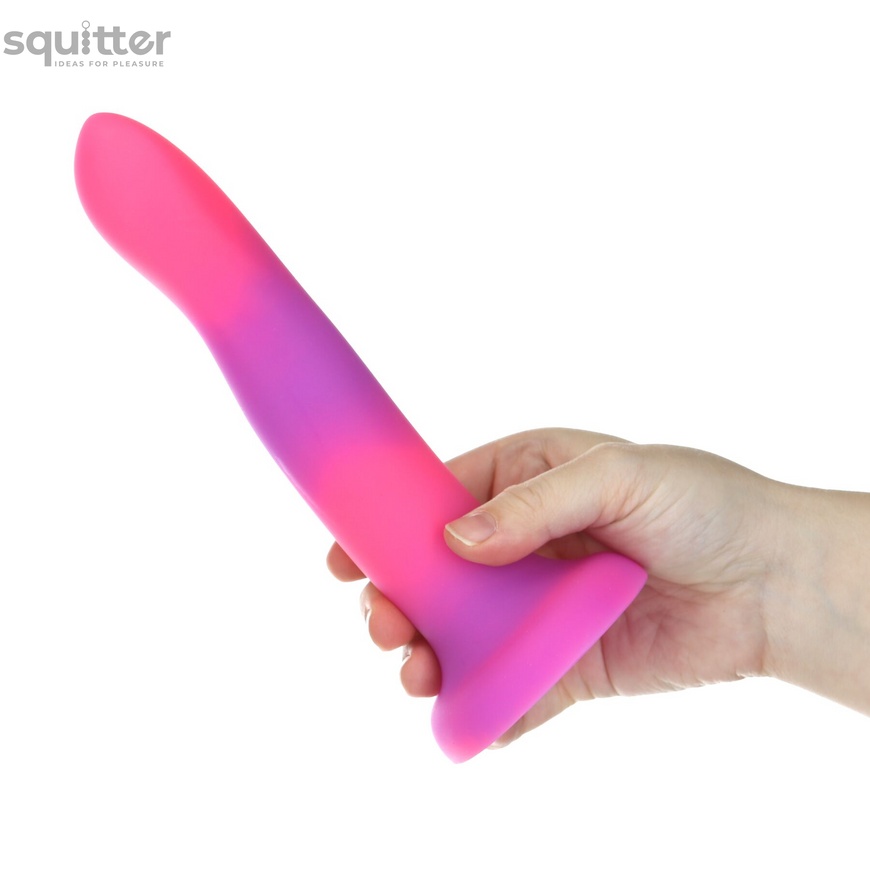 Светящийся в темноте фаллоимитатор ADDICTION Rave 8″ Glow in the Dark Dildo Pink Purple, 20,3 см SO6850 фото