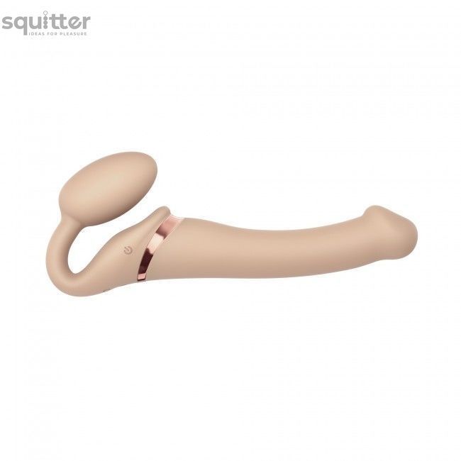 Безремневой страпон с вибрацией Strap-On-Me Vibrating Flesh M, диаметр 3,3см, пульт ДУ, регулируемый SO3355 - онлайн-сексшоп Сквитер
